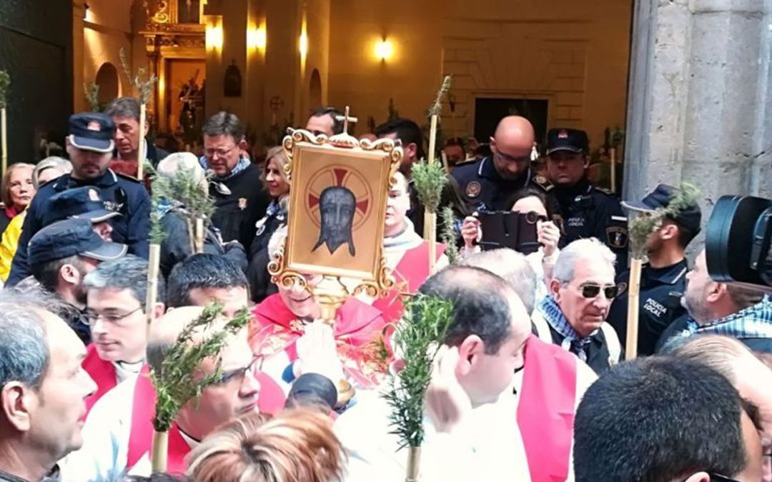 El Ayuntamiento recurre la decisión de la Subdelegación de no permitir la bendición de la Santa Faz