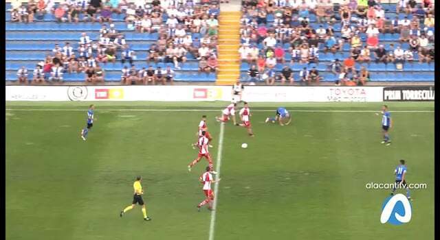 El Hércules consigue su primera victoria frente al Sabadell