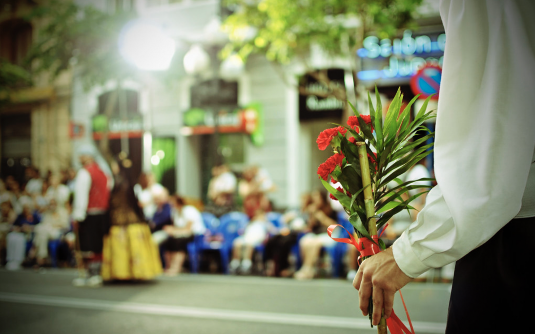 Las barracas y el Gremio de Artistas abrirán la Ofrenda Solidaria de mañana y la cerrarán los Moros y Cristianos