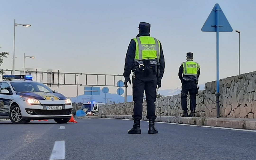 Un millar de sanciones y ocho detenciones en Alicante por incumplir el confinamiento