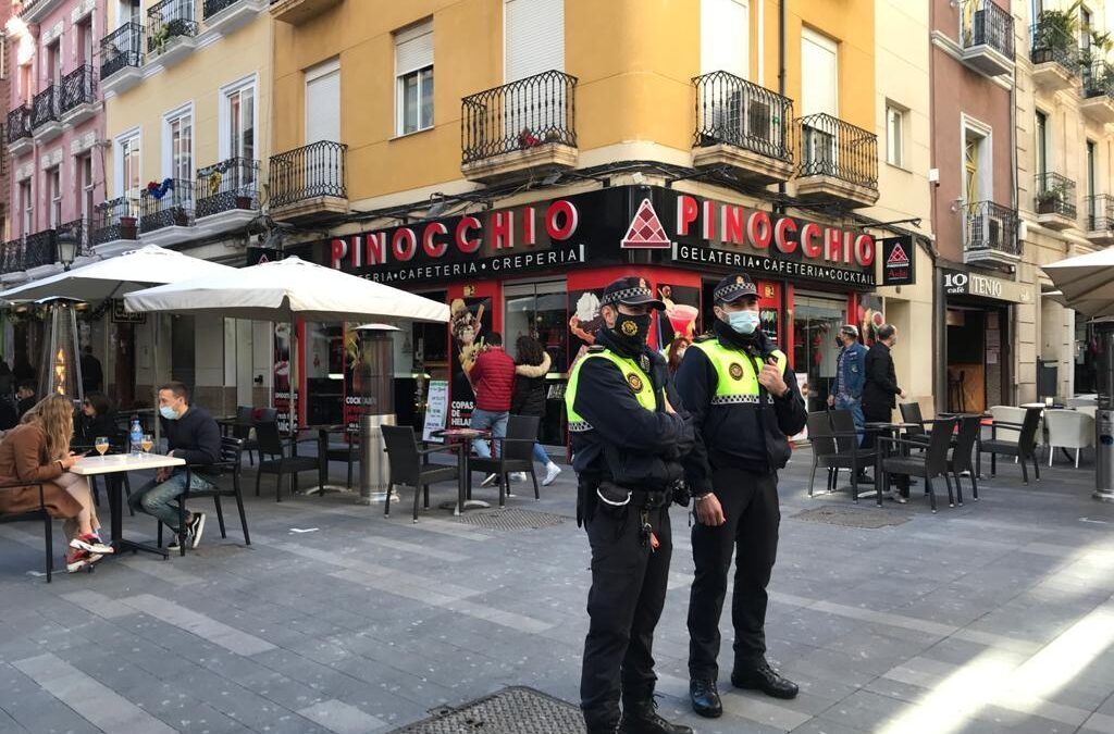 La Policía disuelve 46 fiestas en pisos y sanciona a 12 locales en Nochevieja