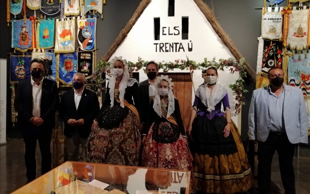 Una muestra sobre los 90 años de las barracas completa la Exposición del Ninot en la Lonja