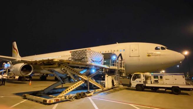 El octavo vuelo de China contratado por la Generalitat llega con 54,7 toneladas de material sanitario