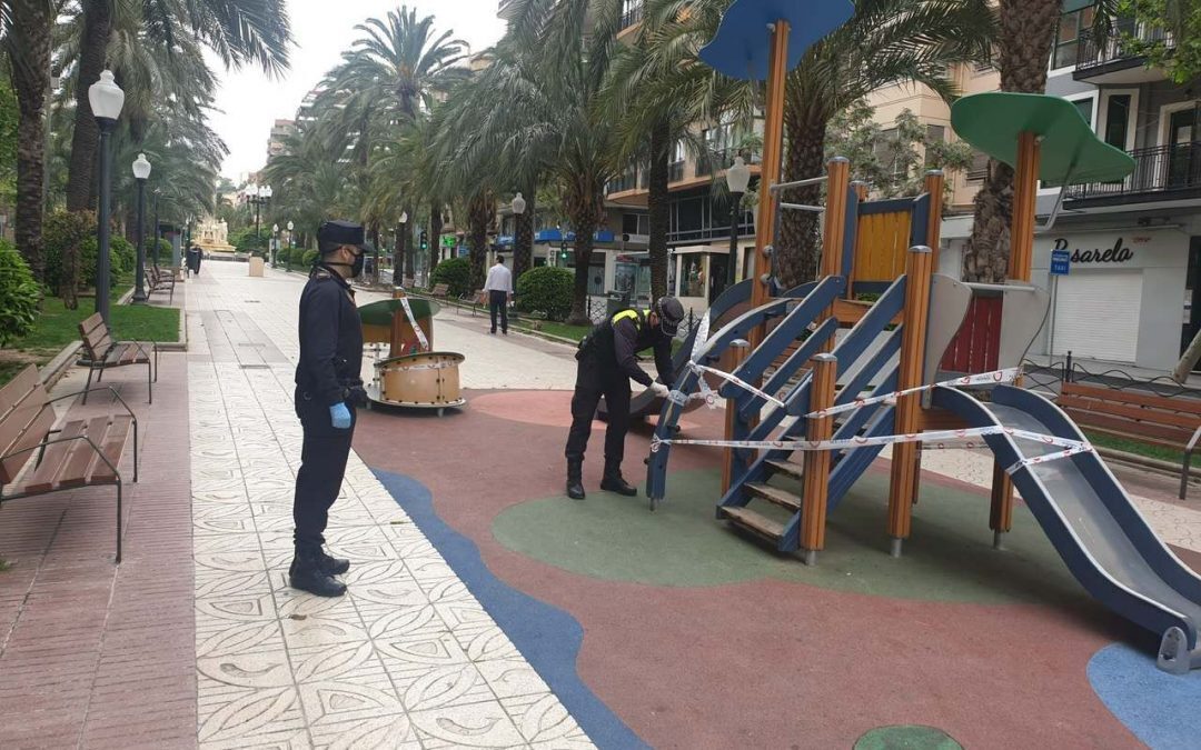La Policía Local de Alicante establece un dispositivo especial para controlar los paseos familiares