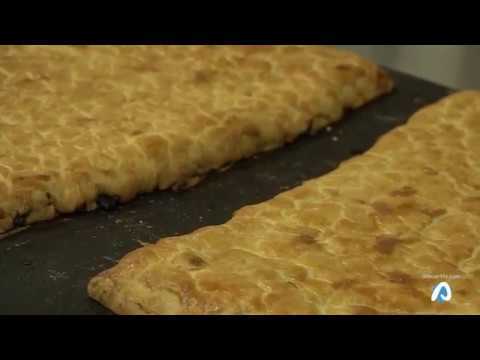 Manjar de Hogueras: coca amb tonyina