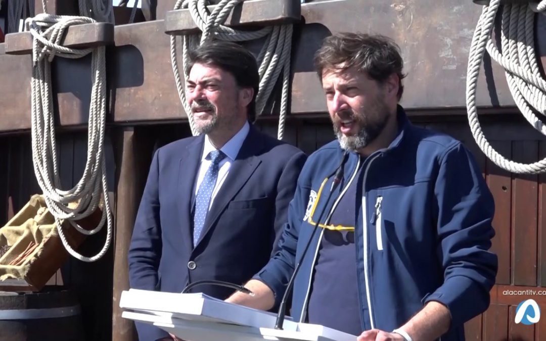 Dos buques históricos en el puerto de Alicante