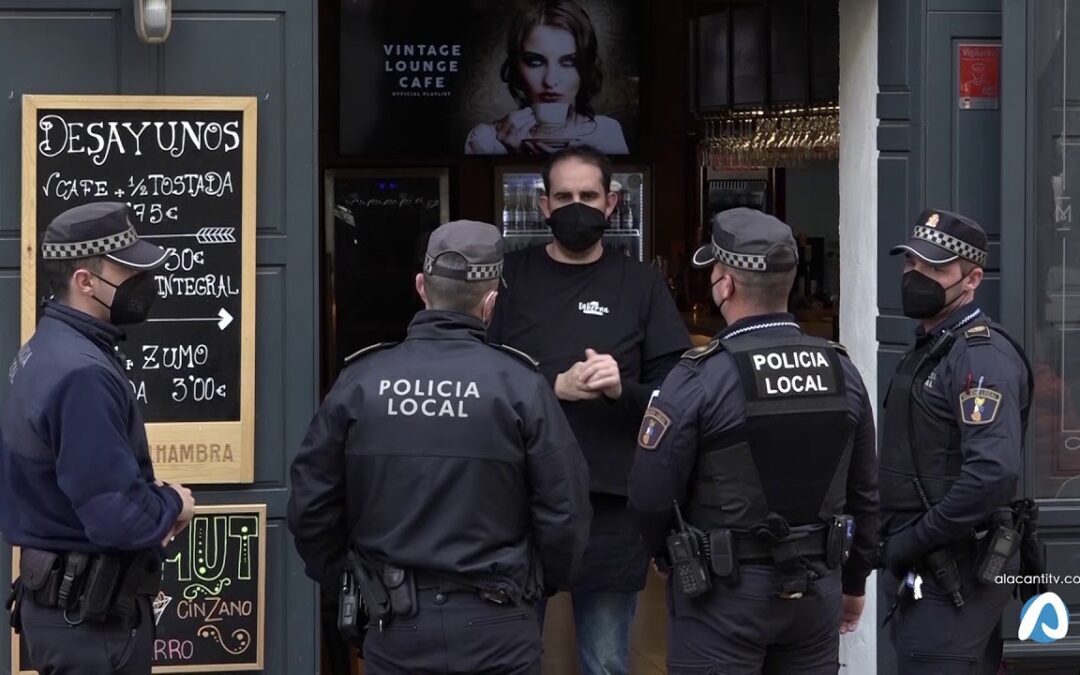 La Policía Local asesora a la hostelería en su reapertura