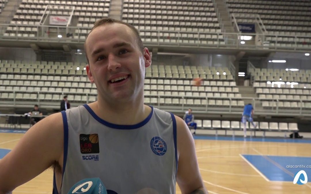 Dos minutos con Devin Schmidt