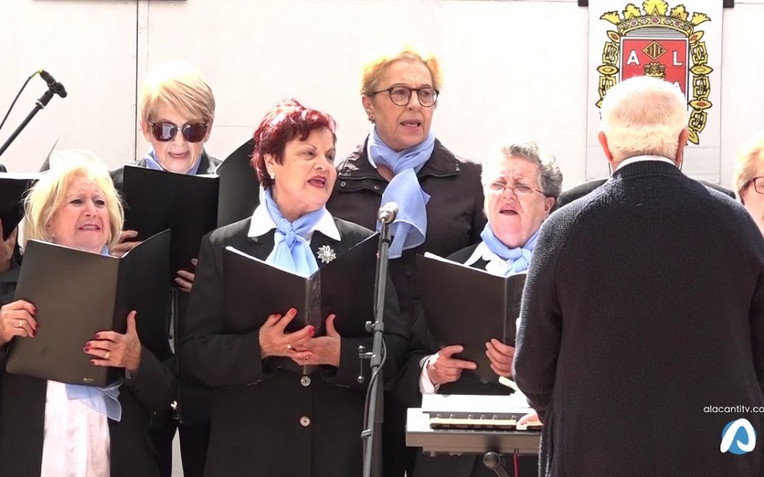 El Ayuntamiento de Alicante sale a la calle este año para conmemorar el Día de la Mujer