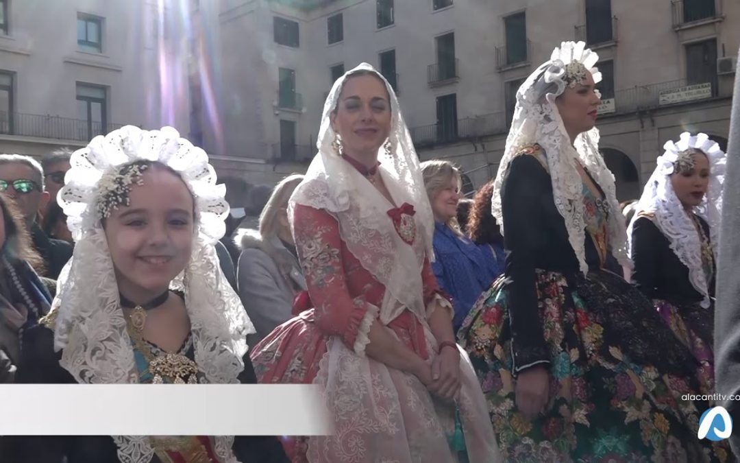 San Nicolas vive su día grande como patrón de Alicante