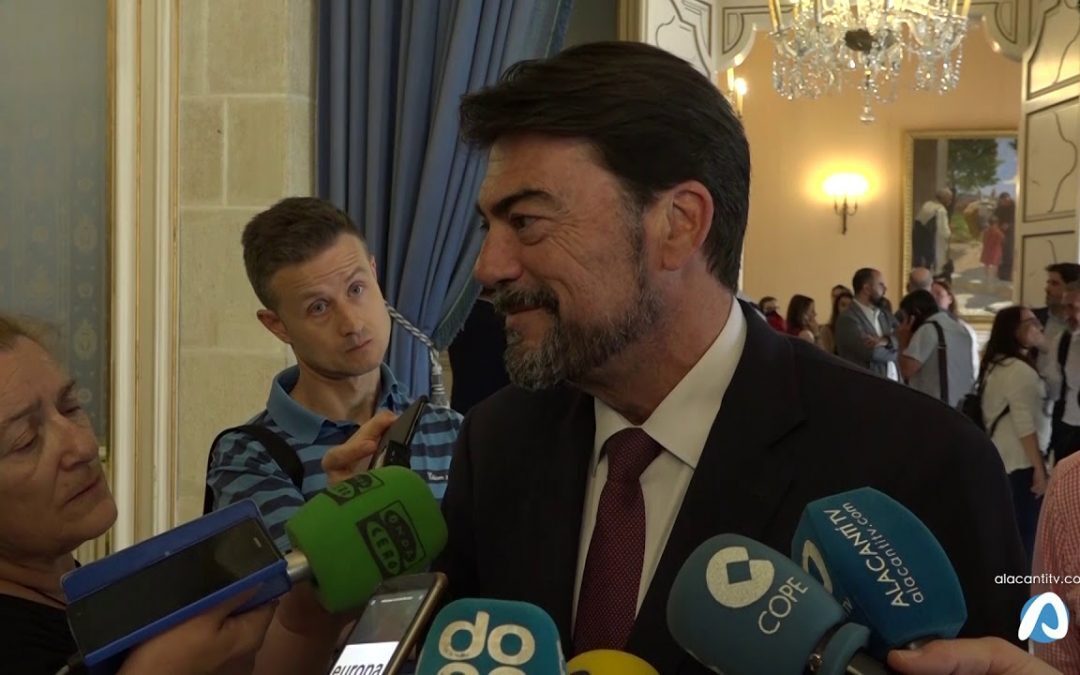 Presentación del cuadro de Gabriel Echávarri