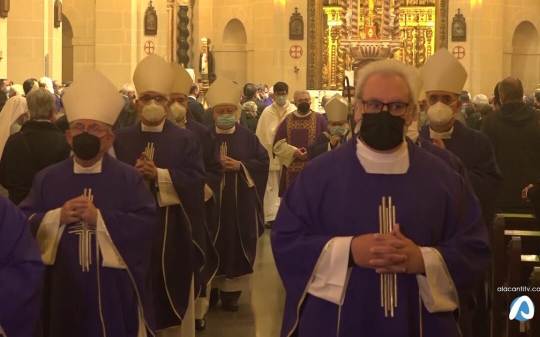 Alicante despide al obispo emérito Rafael Palmero