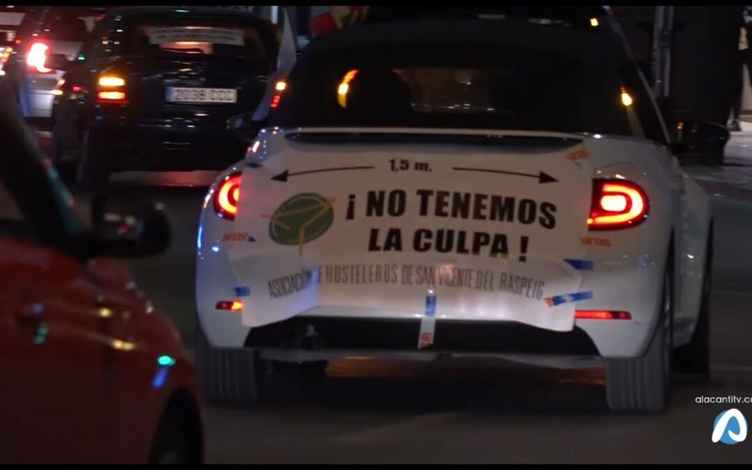 Caravana de hosteleros para exigir la reapertura de sus negocios