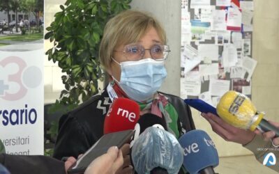 Barceló elogia a los profesionales del Hospital de Sant Joan