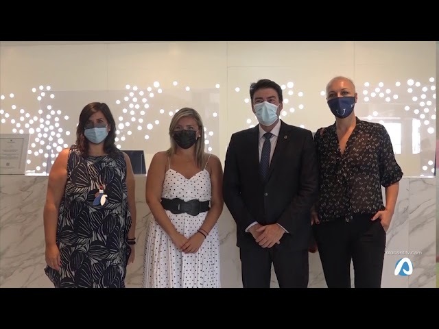 El alcalde y la vicealcaldesa visitan los hoteles alicantinos