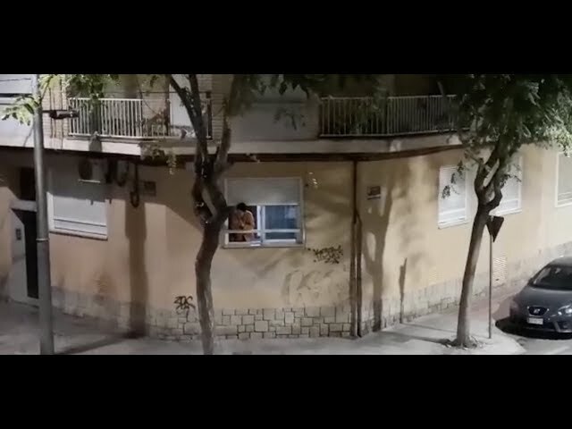 Los alicantinos vuelven a salir a los balcones a dar las gracias