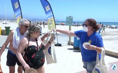 El Campello conciencia a vecinos y turistas sobre el reciclaje