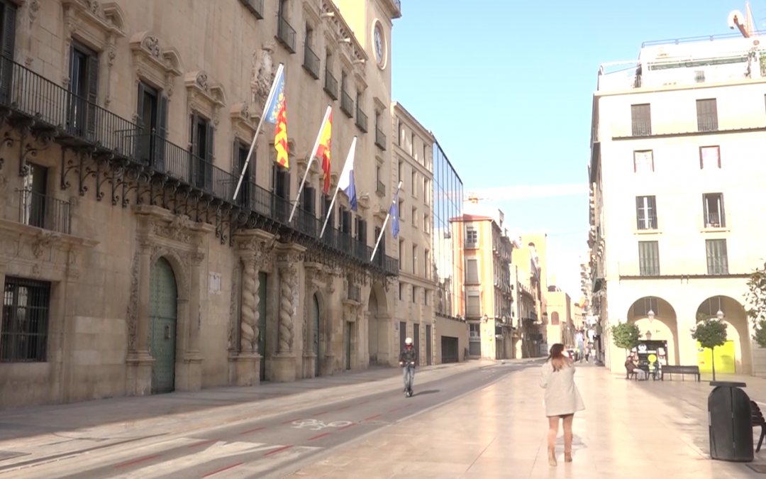 Alicante da prioridad al peatón y reduce la velocidad a 20 km/h