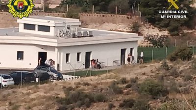 Desmantelan una fiesta en Monnegre con cien personas