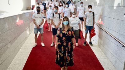 Los informadores de las playas alicantinas, listos para el verano