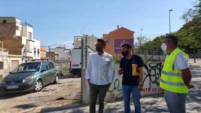 Comienza la limpieza de solares en el barrio de San Antón