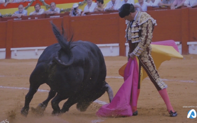 La Diputación homenajea a Manzanares con un documental y un libro