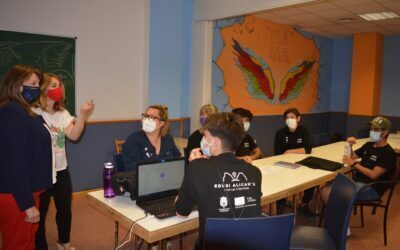 Edusi Joven enseñará a interactuar con el móvil a los mayores