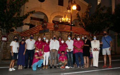 Emotivo traslado de la imagen de la Virgen del Carmen en El Campello