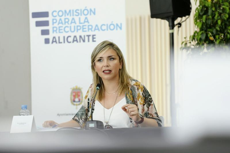 Sánchez: “El Consell mantiene la sanidad en una crisis que afecta a personas y negocios”