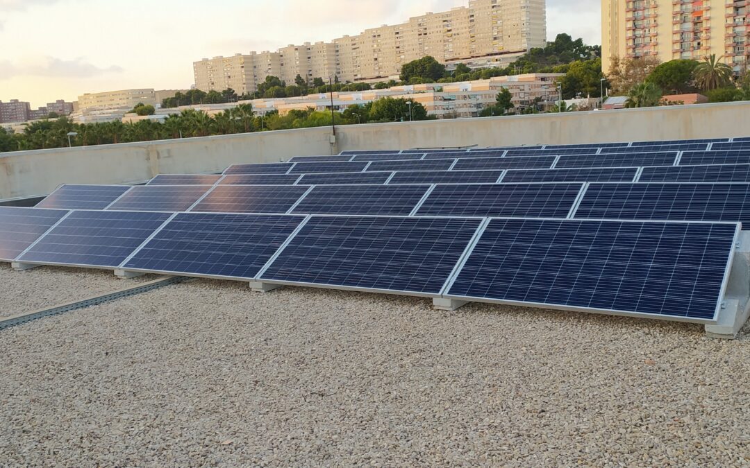 Alicante ahorrará un 26% de consumo eléctrico con su plan de  autosuficiencia
