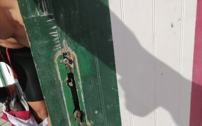 La Playa de Carrer la Mar de El Campello es víctima de actos vandálicos