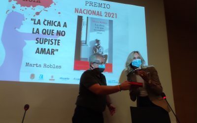 Marta Robles es la ganadora del Premio Nacional que otorga Alicante Noir 2021