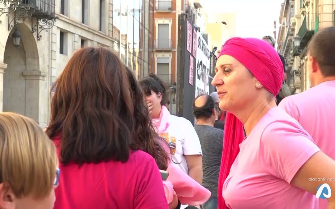 Las asociaciones alicantinas contra el cáncer de mama piden más ayudas