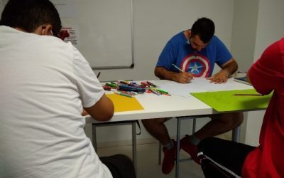 Artesanía para luchar contra el Asperger en el C.S. ‘El Barranquet’ de El Campello