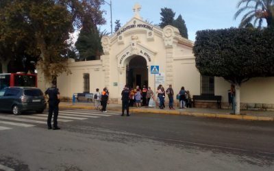 Alicante celebra Todos los Santos con tranquilidad y una amplia afluencia al cementerio