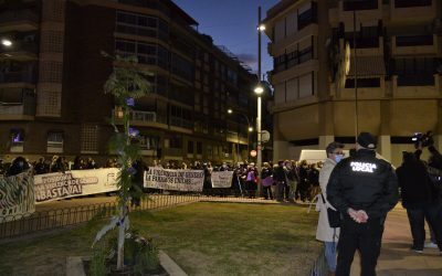 El Campello se moviliza de forma masiva contra la violencia de género
