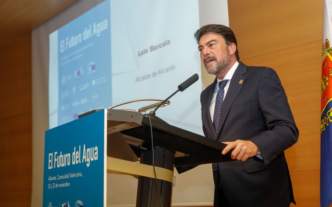 Barcala respalda la candidatura de Alicante para la sede de la AIA