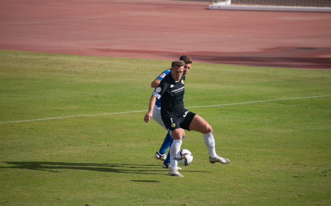 El Hércules triunfa en Melilla (1-2) y escala hasta la tercera posición de la tabla