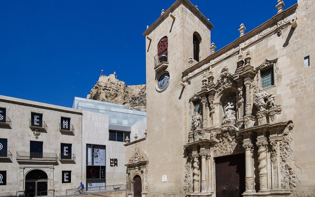 Aula Abierta organiza rutas a San Nicolás, Santa María y las torres de la huerta