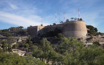 El Ayuntamiento reactiva las obras de la pasarela del Castillo de San Fernando