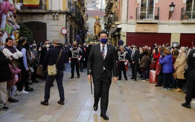 Barcala pronunció el Voto a la Ciudad al paso de la Procesión de San Nicolás