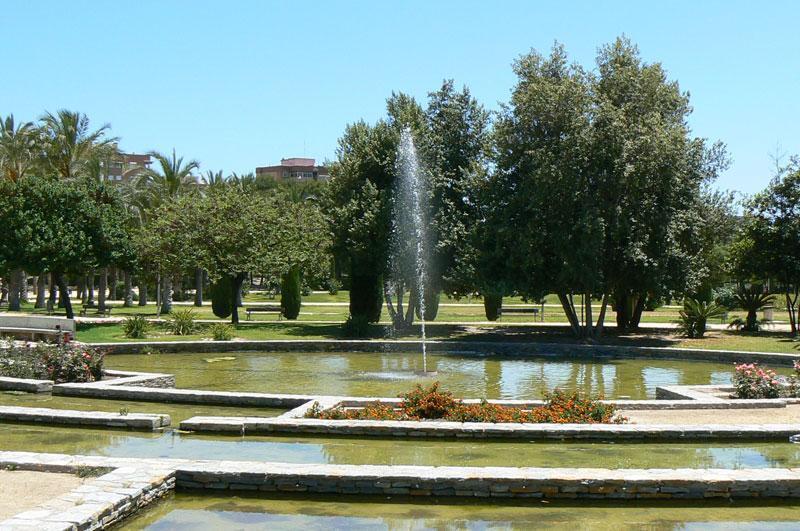 El Ayuntamiento invierte medio millón de euros para renovar el parque Lo Morant
