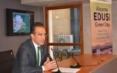 Edusi-Las Cigarreras incluye concursos de comercio y de adorno de balcones en Navidad