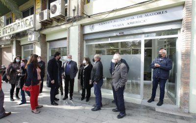 El Ayuntamiento pone en marcha el centro de mayores de Plaza de América