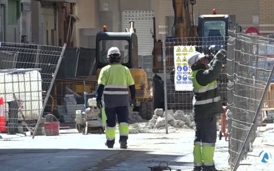 Urbanismo impulsa la reparación del muro de defensa litoral en la Finca Adoc