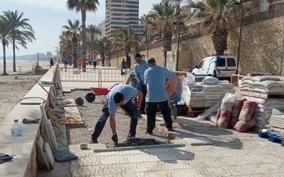 El Campello acomete la mejora del pavimento del paseo de la Playa de Muchavista