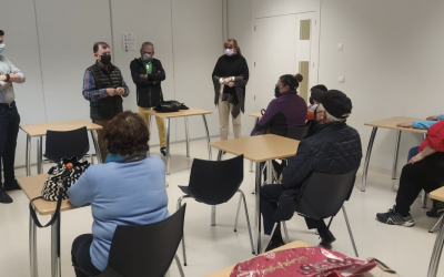 Pistoletazo de salida a las clases de ajedrez en el centro social de El Campello