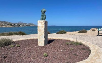 Sustraen el “Torso” del “Paseo de la Voramar de les escultures” de El Campello