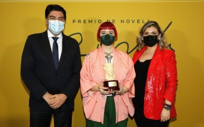 Barcala y Mari Carmen Sánchez felicitan a María Zaragoza por su Premio Azorín