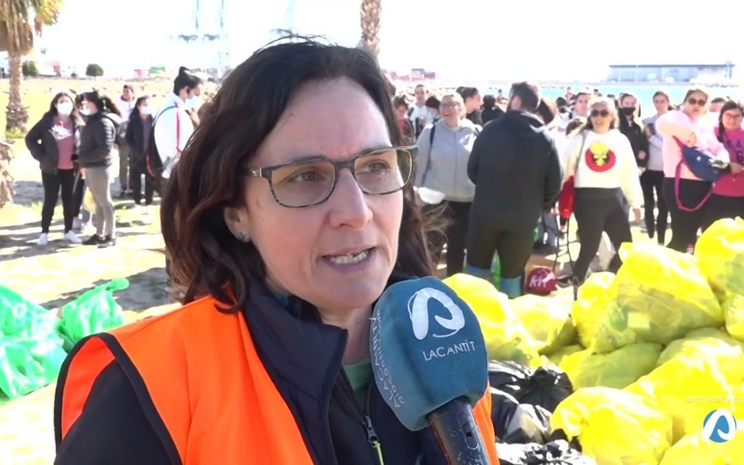 UTE Alicante presta apoyo para la recogida de residuos en San Gabriel